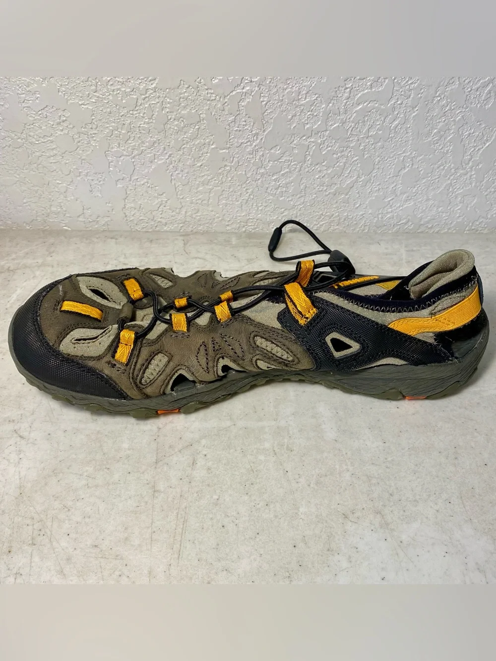Merrell All Out Blaze Sieve Shoes Mens 9 Hiking Water Sandals Taupe Black Orange